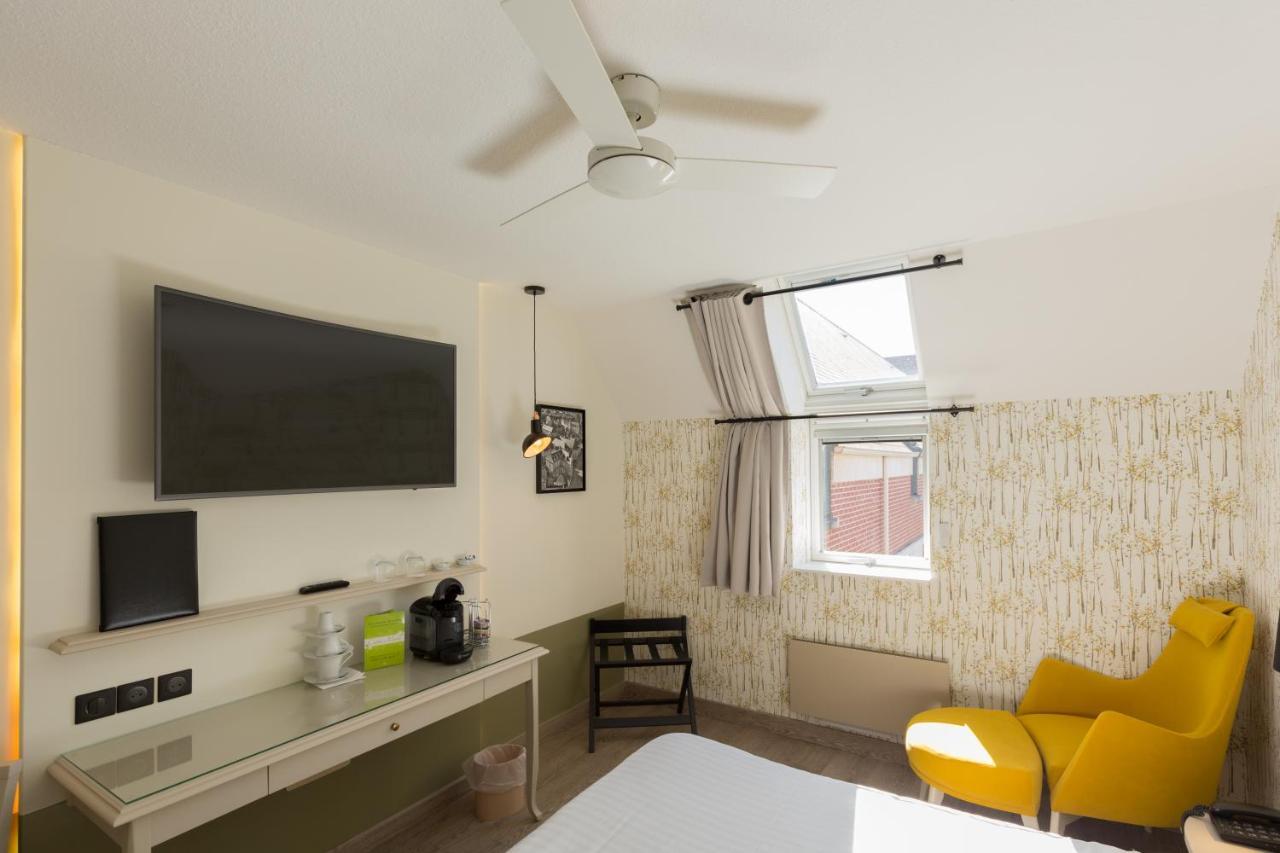 נויון Cit'Hotel - Hotel Le Cedre מראה חיצוני תמונה