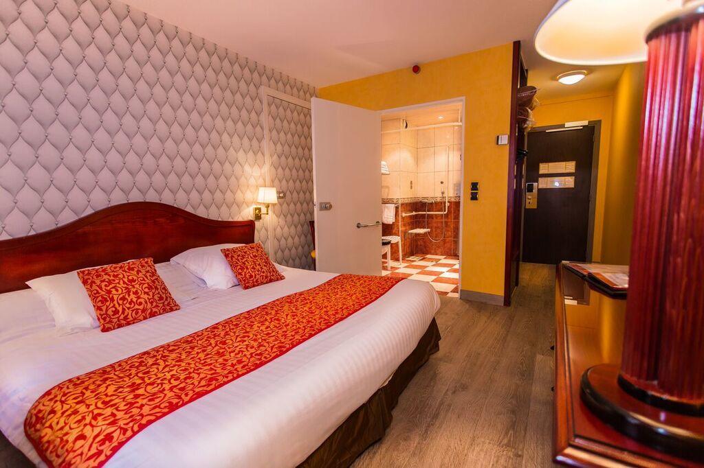 נויון Cit'Hotel - Hotel Le Cedre מראה חיצוני תמונה